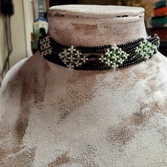 Handcrafted Ethnic Necklaces Bracelets Keychain Seed Bead Native Ethnic Navajo 9 - Picture 4 of 16